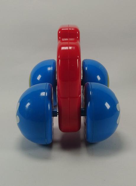 Plastová hrkálka hasičské auto, červená, 13 cm,