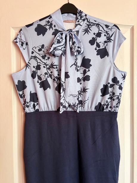 Elegantne saty, xl