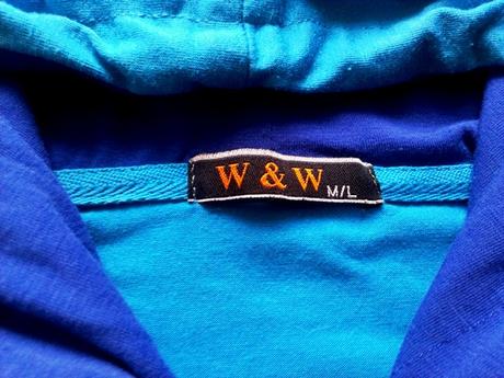 Mikina s kapucou a striebornou aplikaciou veľ. m, l