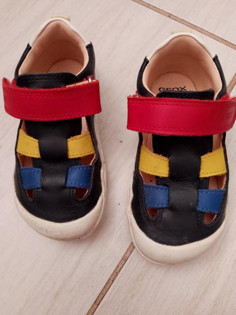 Sandálky, geox,23