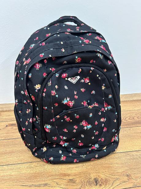 Roxy ruksak, taška s kvetinkami,