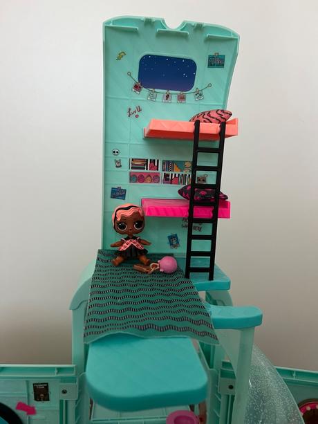 Lol surprise 2 in 1 glamper fashion camper karavan, 
