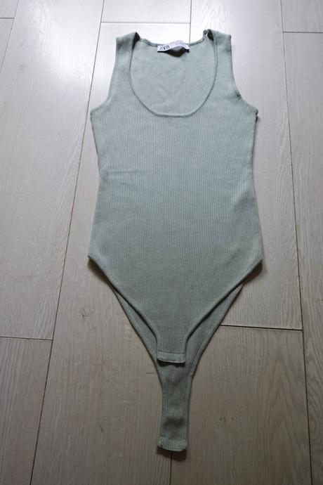 Vrúbkované body zara, zara,s