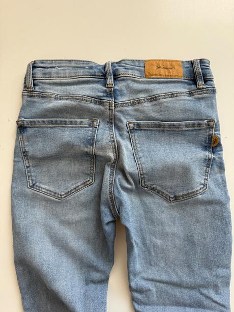 Stradivarius skinny rifle xs, stradivarius,xs