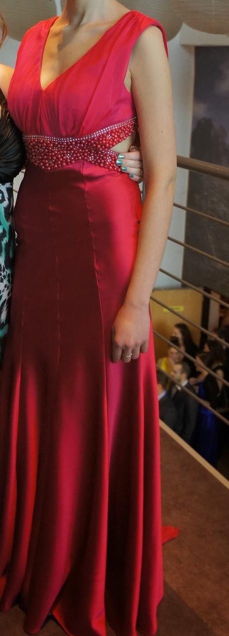 Predám dlhé spoločenské šaty, s