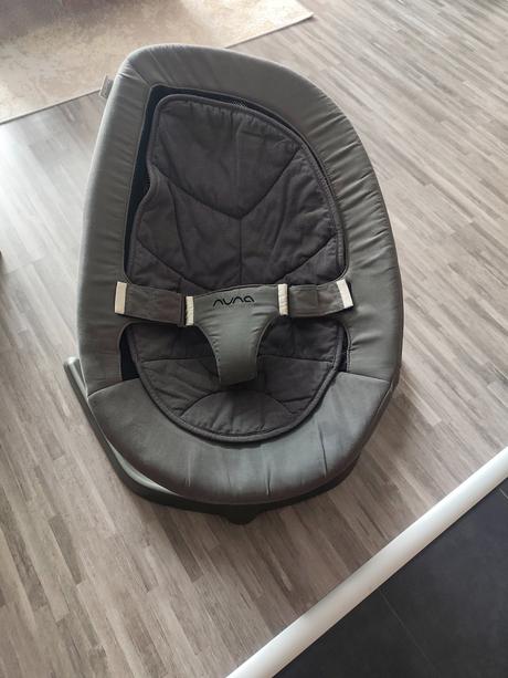 Hojdacie kreslo nuna, 