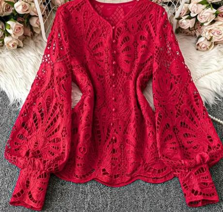 Červená blúzka, l