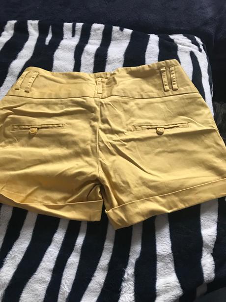 Šortky, kraťasky, gate,38