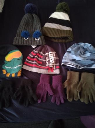 Mix čiapky +rukavice, 128