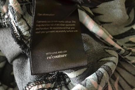 Co couture krásne značkové šaty s volánom xs/m, m