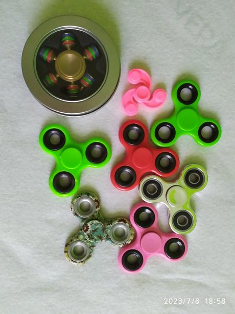 Spider 8 kusov,antistresová hračka,