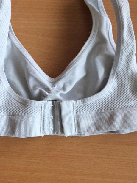 Bezšvová športová podprsenka, 75b
