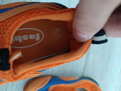 Topánky do vody, 26