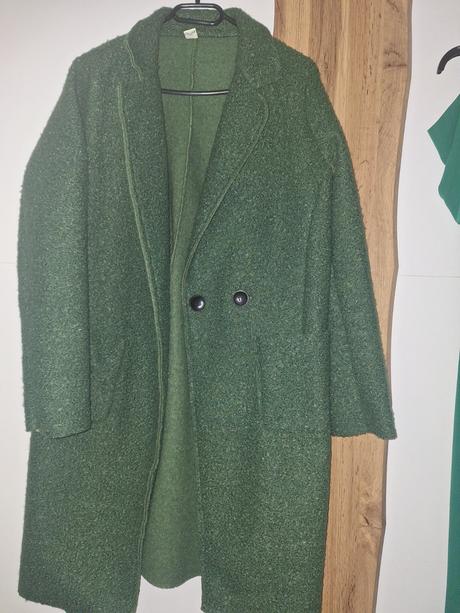 Olivový kabát, l