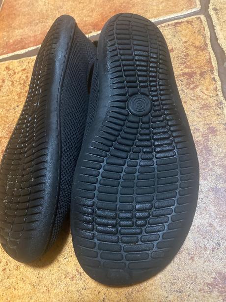 Groudies barefoot, 39