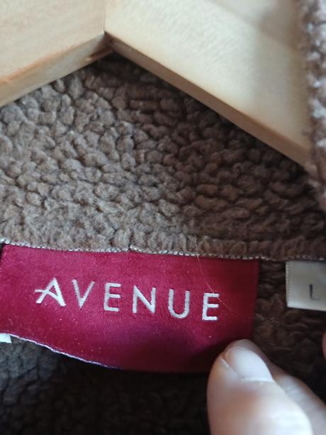 Zimná bundička zn. avenue, 46