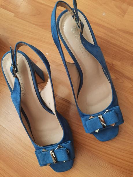 Lodičky královská modrá, 38