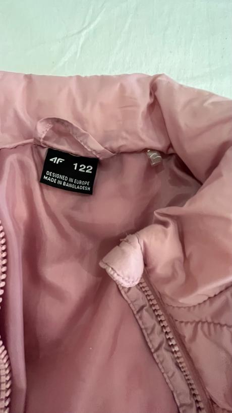 Prechodná bunda, 122