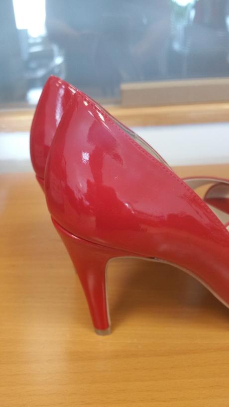 Nadherne lodičky, baťa,37