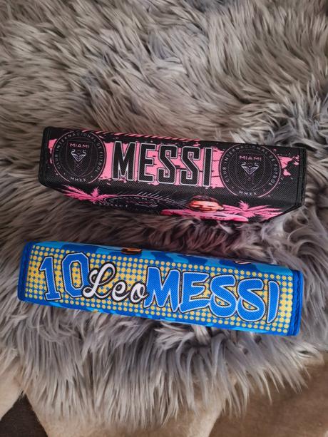 Futbalový peračník messi,