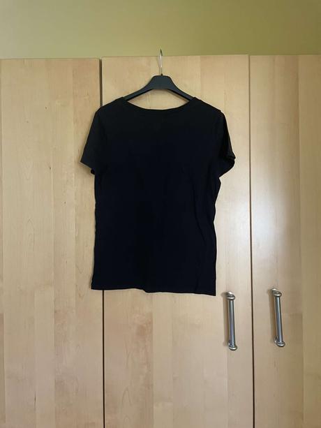 Dámske tričko čiernej farby značky forever č.l, forever friends,l