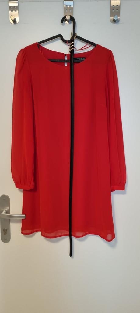 Dámske šaty, atmosphere,38