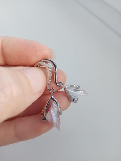 Trblietavé náušnice, 