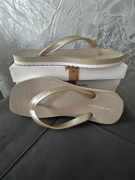 Calvin klein šľapky, 37