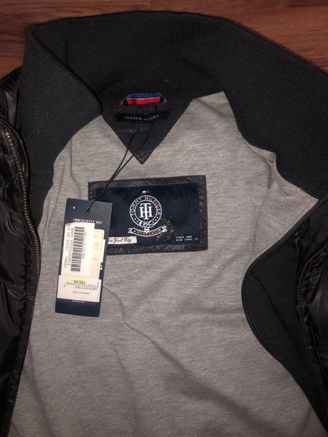 Teplá bunda, tommy hilfiger,m