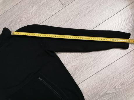 Cierny pulover 152, zara,152