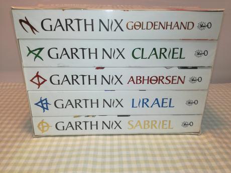 Garth nix the old kingdom nau21, 