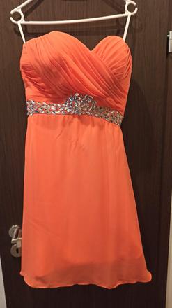 Lacné nové (skoro) spoločenské šaty, 38