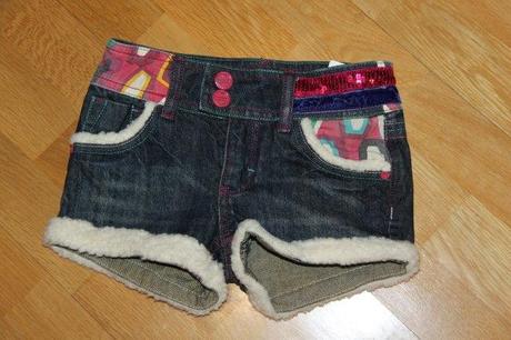 Kraťase s kožušinkou, desigual,116