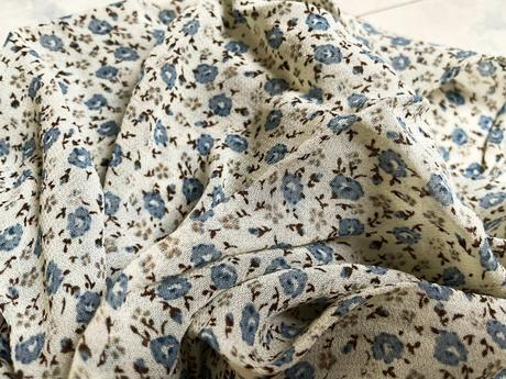 Kvetinková jemná šatka, l