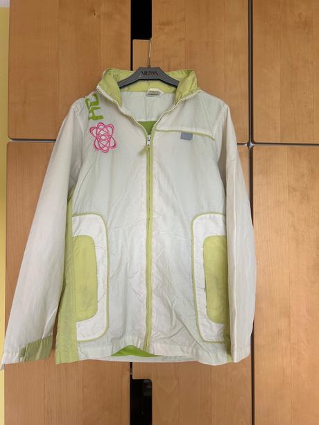 Prechodná bunda, 146