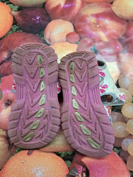 Dievčenské sandálky na suchý zips, barbie,25