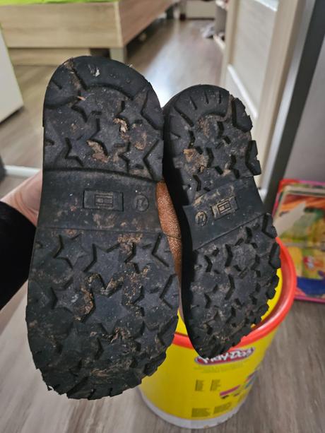 Prechodne topanky, tommy hilfiger,27