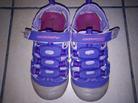 Športové sandálky, 30