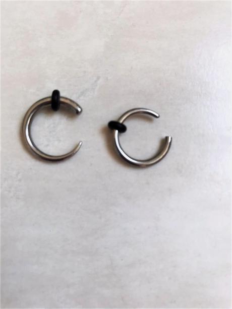 Náušnice/expander do ucha,