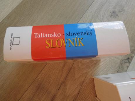 Taliansko-slovenský slovník 2 x,, 