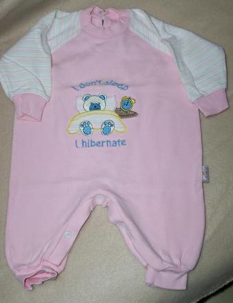 Kvalitný overal s aplikáciou macka, 68