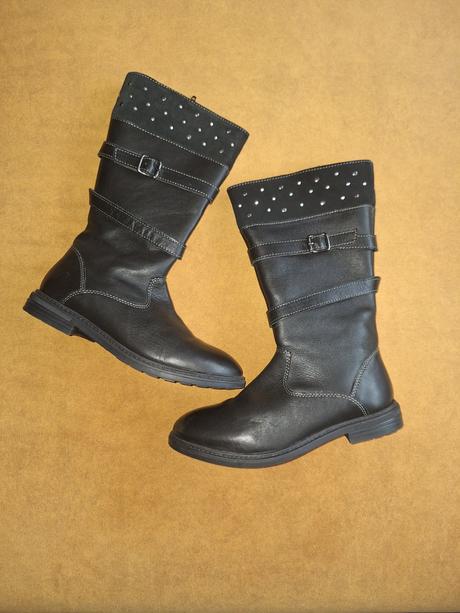 Čižmy 36, baťa,36