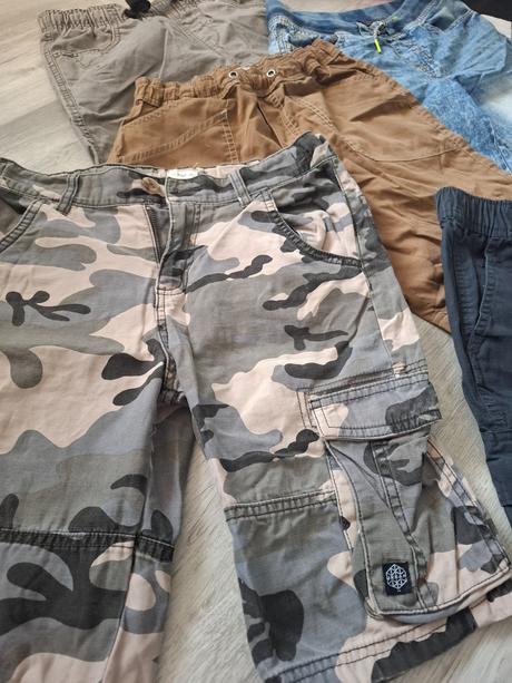 Kraťasy veľ.146, f&f,146