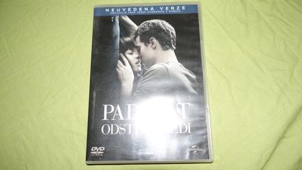 Dvd padesat odstinu sedi, 