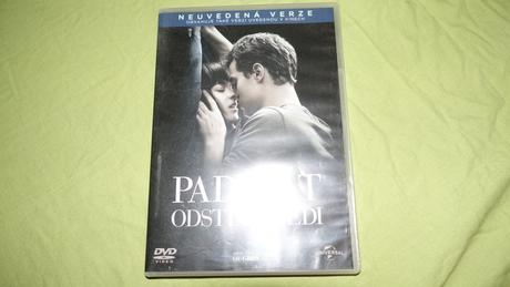 Dvd padesat odstinu sedi, 