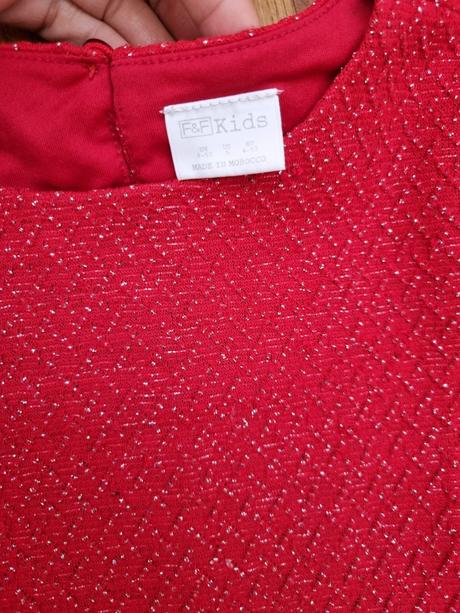 Červené šaty, f&f,110