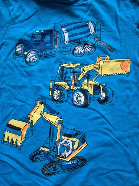 Tričko so stavebnými strojmi, c&a,122