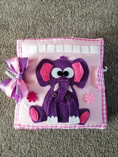 Šitá kniha quiet book,