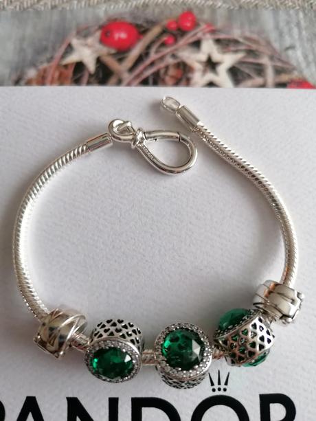 Pandora náramok, pandora