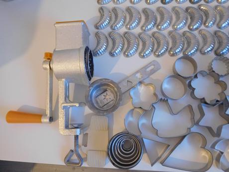 Mlynček na orechy + formičky, kovové, 